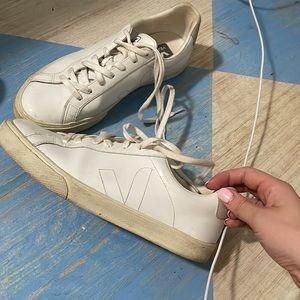 White Veja Esplar Sneakers